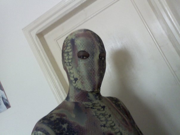 Zentai A
