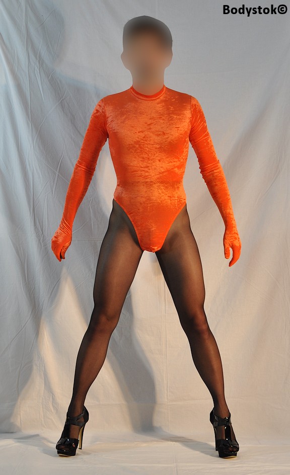 pantyhose_seamed_black_orange_velvet_thong_leotard_001lo.jpg