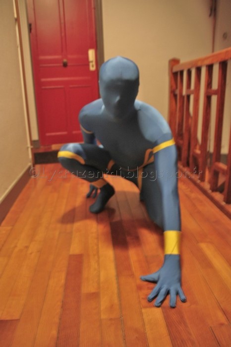 En Zentai
